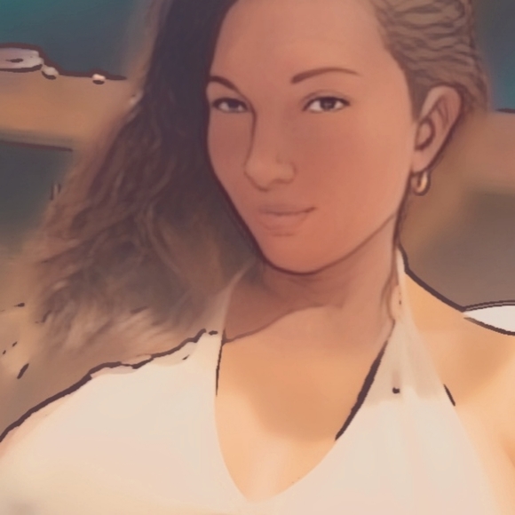 Meet your Posher, Sara - Picture 1 of 1